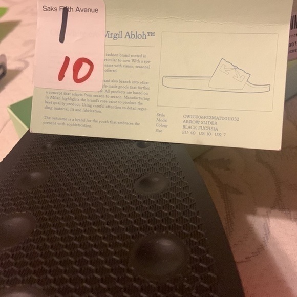 Off-White Arrow pool Slides - 100% AUTHENTIC - Picture 10 of 12